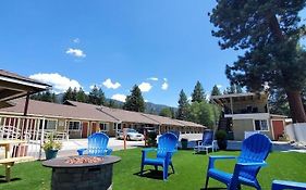 Bluebird Day Inn&Suites